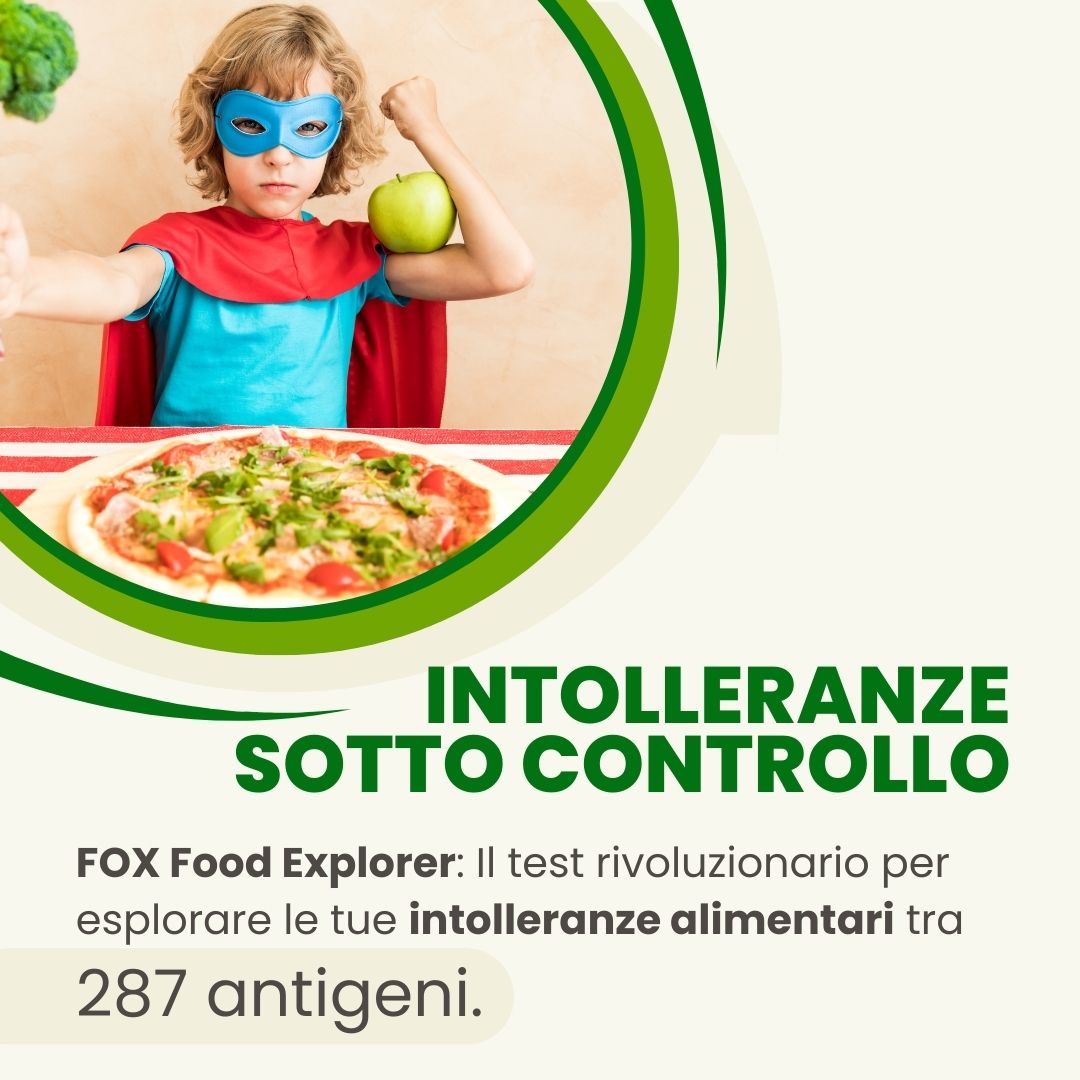 intollerante alimentari immagine con bambino vestito da supererore davanti ad una pizza